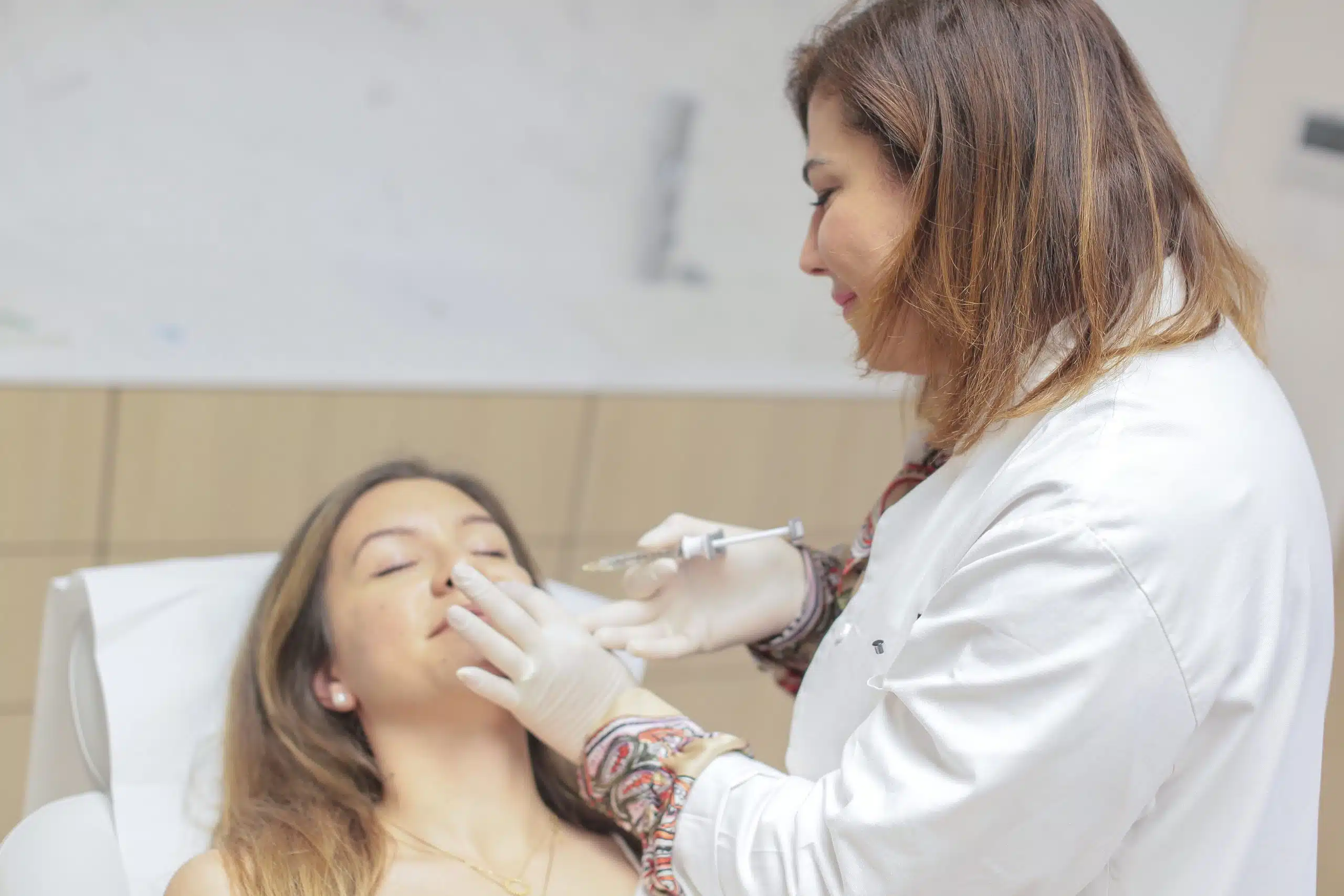 séance injection acide hyaluronique