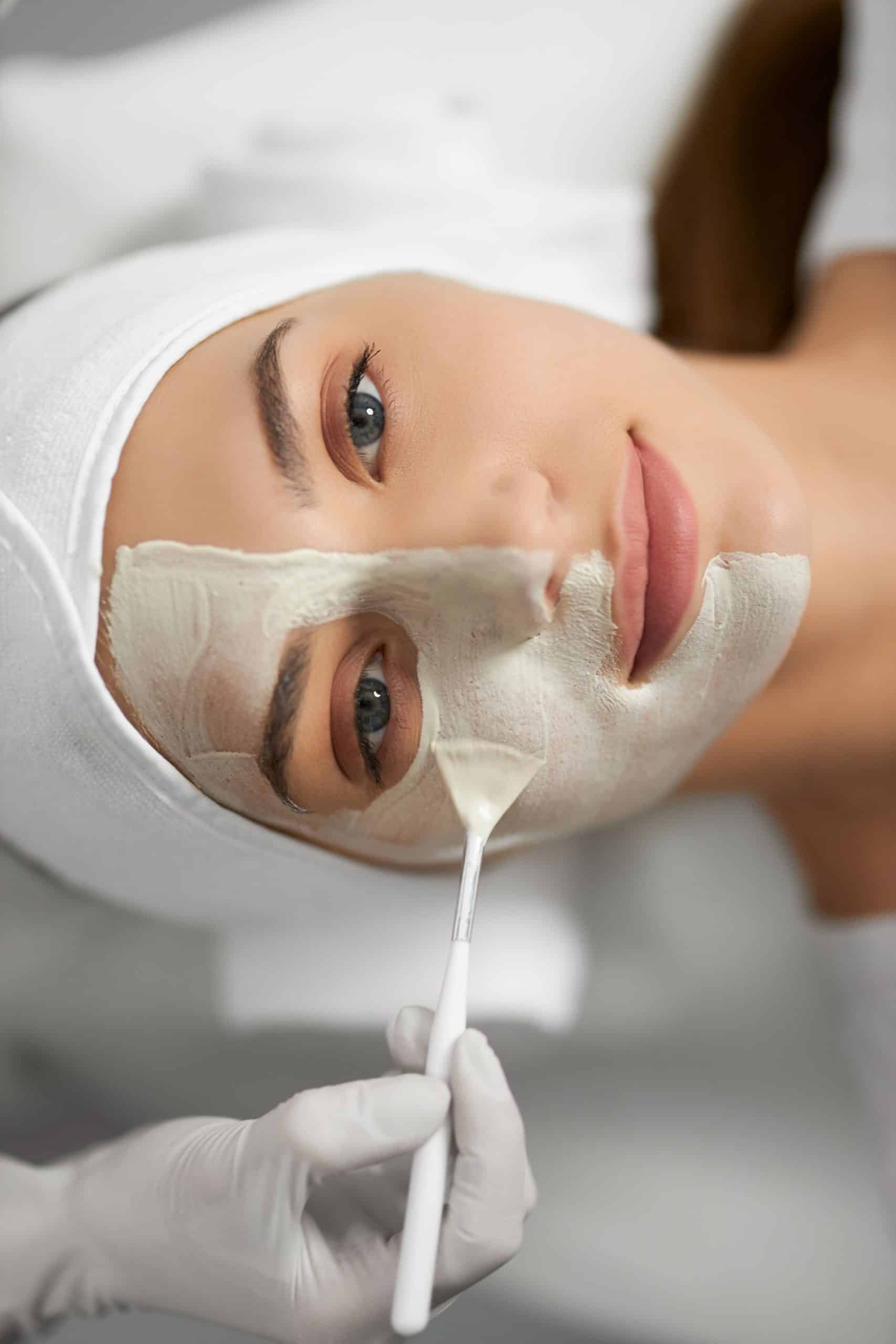 Le peeling : pourquoi l’automne ouvre la saison ?